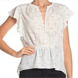 🆕👚 JOIE Crisbell Flutter Sleeve Blouse - M